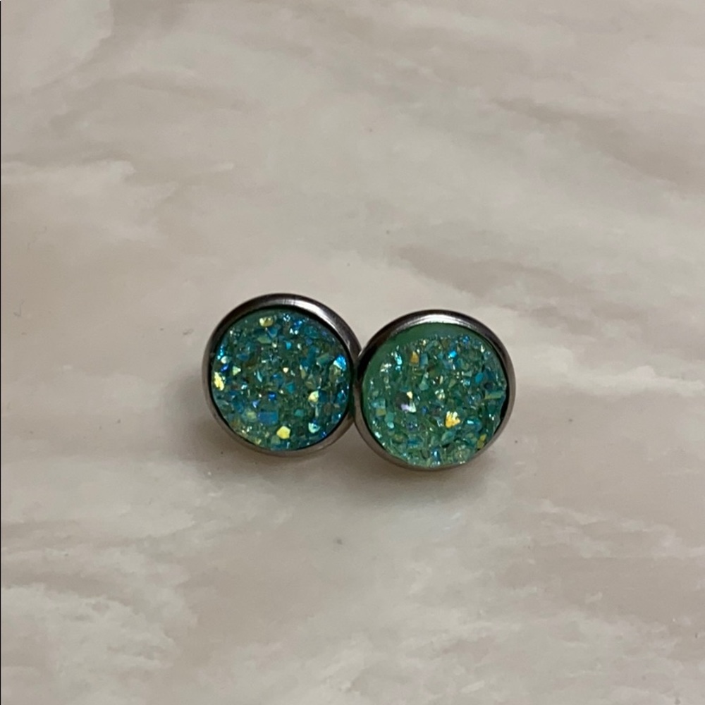 Druzzy post earrings